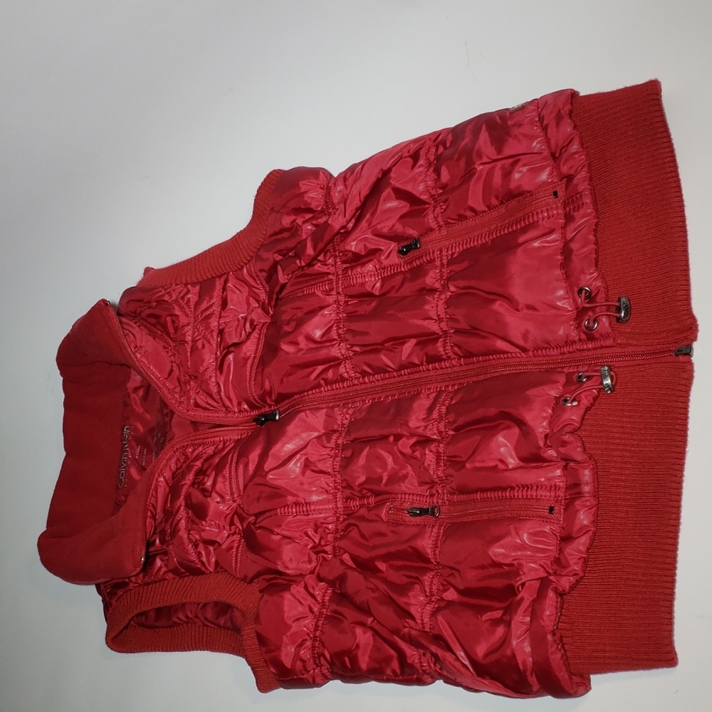 Calvin Klien quilted Womens red puffer Ski vest.